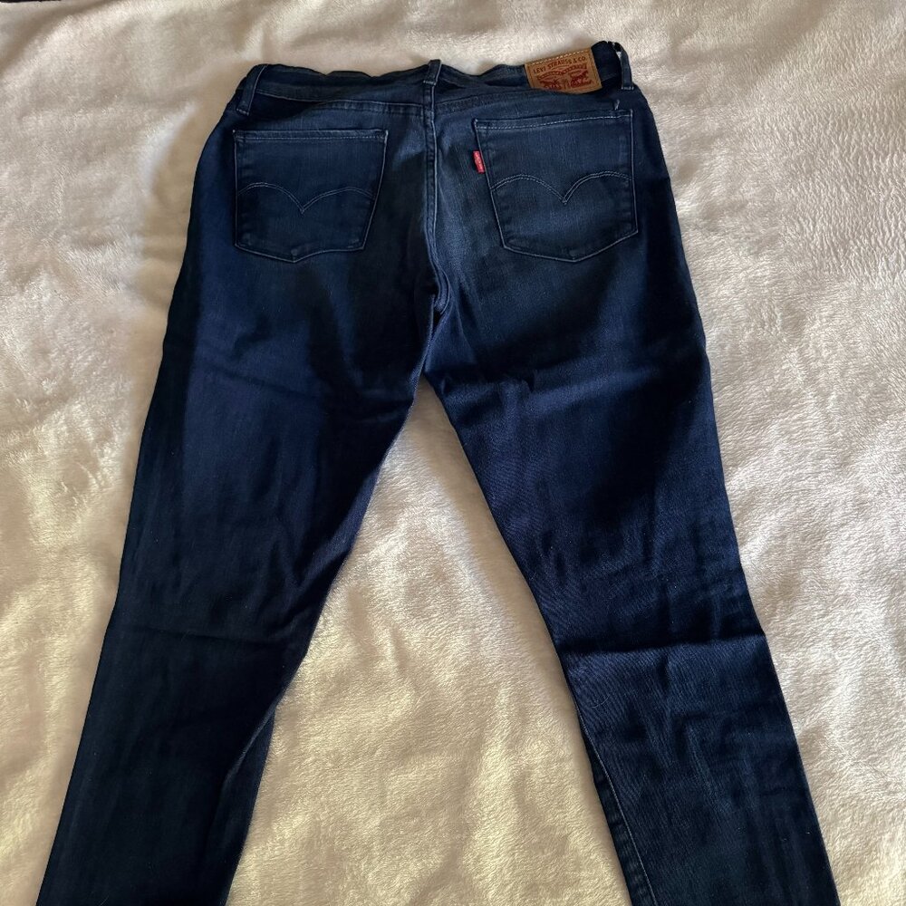 Levi's 711 Skinny Jeans - Picture 3 of 3